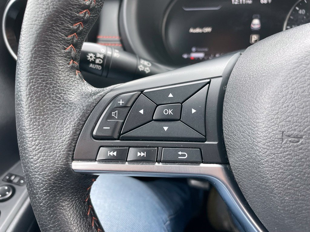 Used 2024 Nissan Kicks SR FWD image 18