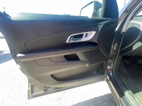 Used 2015 Chevrolet Equinox LT FWD image 9