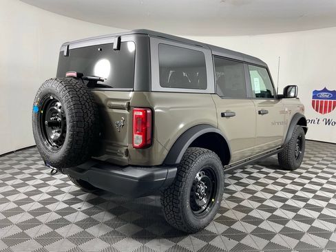 New 2026 Ford Bronco Big Bend w/ Black Diamond Package AWD/4WD image 3