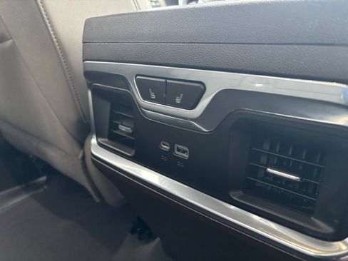 Used 2023 GMC Sierra 1500 SLT w/ SLT Premium Package image 20