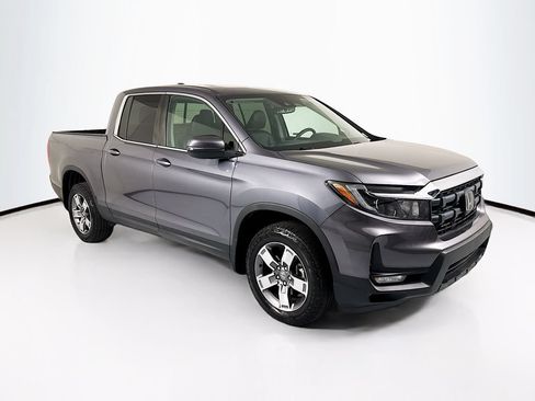 Certified 2024 Honda Ridgeline RTL image 3