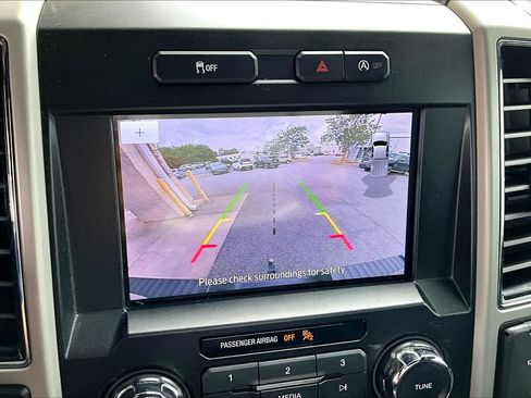 Used 2019 Ford F150 Lariat AWD/4WD image 29