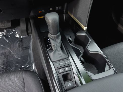 Used 2026 Toyota Camry LE image 15