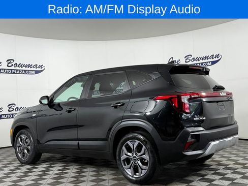Used 2024 Kia Seltos LX AWD/4WD image 8
