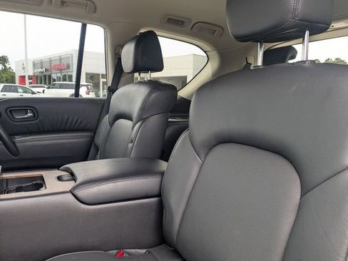 Used 2024 Nissan Armada SL w/ Captain's Chairs Package RWD image 28
