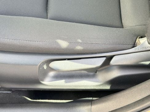 Used 2023 Toyota Corolla LE image 14