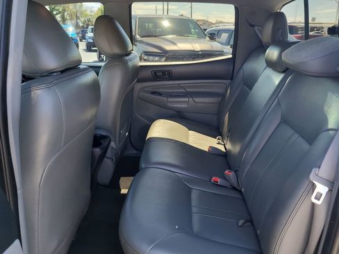 Used 2013 Toyota Tacoma PreRunner w/ SR5 Pkg image 11