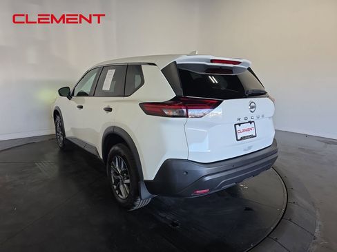 Used 2021 Nissan Rogue S image 8