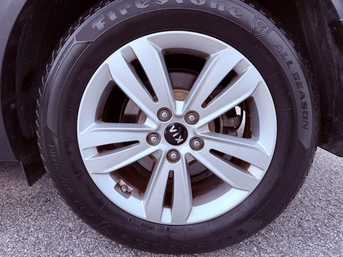 Used 2017 Kia Sportage LX w/ LX Popular Package FWD image 21