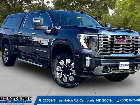 Used 2024 GMC Sierra 2500 Denali w/ Denali Reserve Package image 1