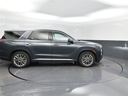 Used 2020 Hyundai Palisade Limited image 36