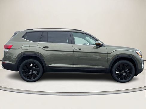 New 2026 Volkswagen Atlas SE AWD/4WD image 2