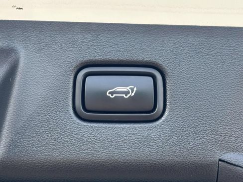 Used 2022 Hyundai Tucson Limited w/ Cargo Package AWD/4WD image 26