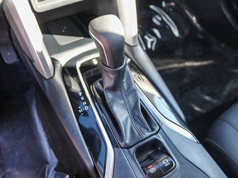 Used 2022 Toyota Corolla Cross LE image 24