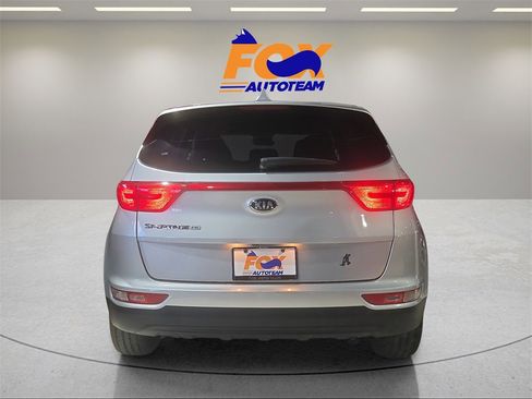 Used 2019 Kia Sportage LX image 5
