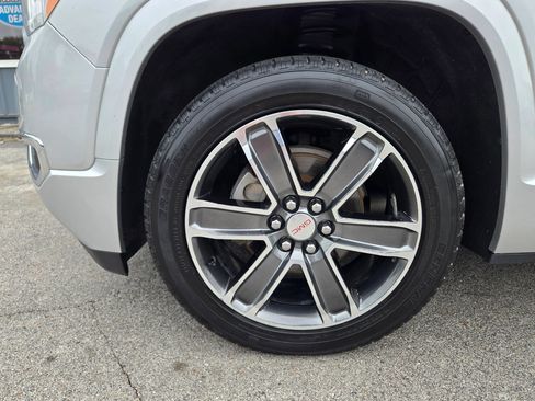 Used 2018 GMC Acadia Denali AWD/4WD image 13