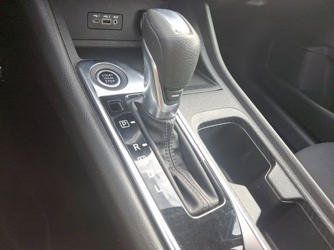 Used 2020 Nissan Sentra SV image 22