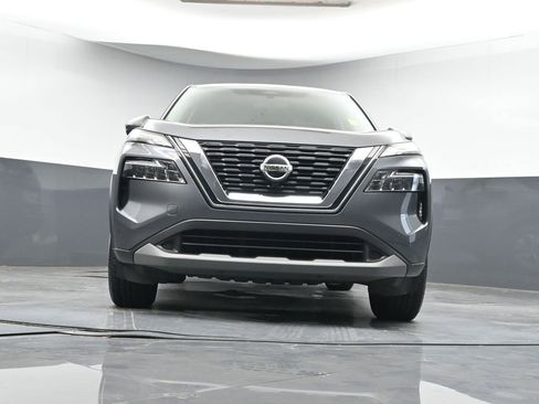 Used 2021 Nissan Rogue SV image 34