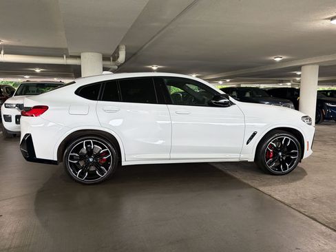 Certified 2023 BMW X4 M40i AWD/4WD image 7