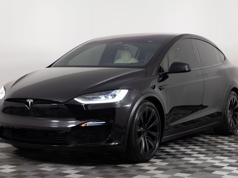 Used 2023 Tesla Model X AWD/4WD image 2