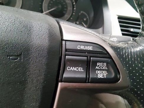 Used 2016 Honda Odyssey EX-L image 24