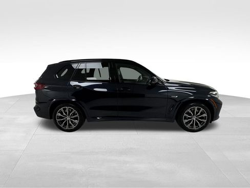 Used 2022 BMW X5 xDrive45e w/ M Sport Package image 8