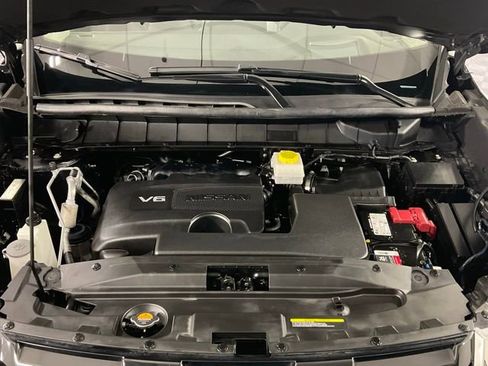 Used 2023 Nissan Pathfinder Platinum FWD image 36