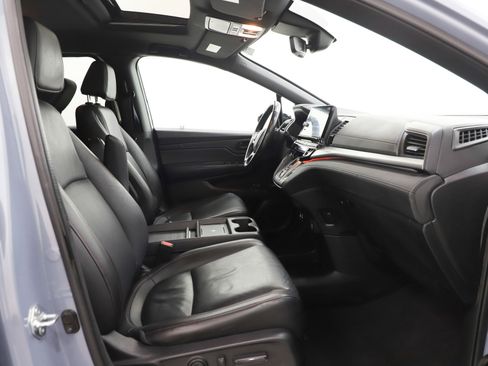 Used 2025 Honda Odyssey Sport-L image 11