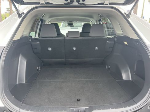 Used 2025 Toyota RAV4 XLE image 33