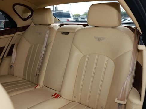 Used 2012 Bentley Mulsanne RWD image 10