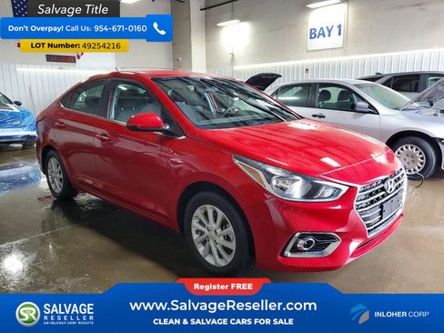Used 2022 Hyundai Accent SEL image 5