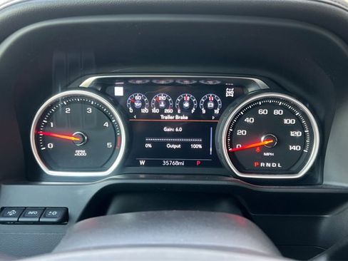 Used 2021 Chevrolet Silverado 2500 LTZ w/ LTZ Premium Package image 34