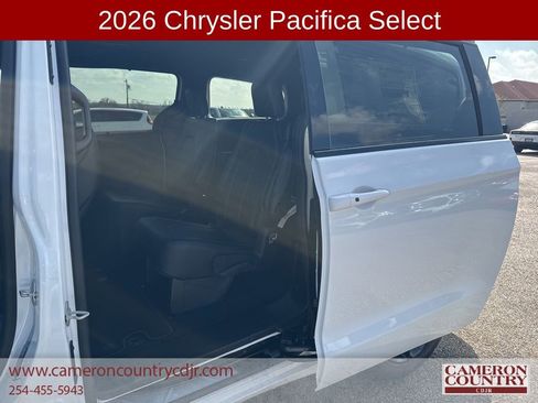 New 2026 Chrysler Pacifica Select image 17