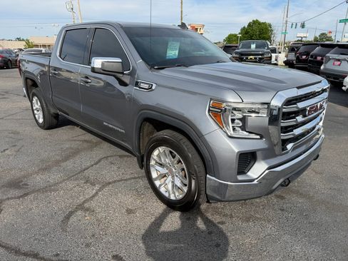 Used 2020 GMC Sierra 1500 SLE w/ SLE Value Package AWD/4WD image 17