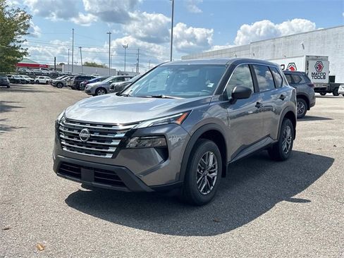 New 2026 Nissan Rogue S image 8