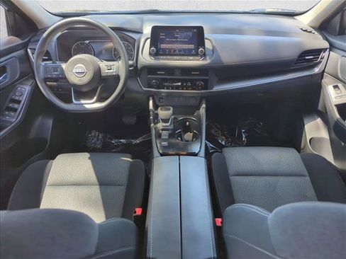 Used 2024 Nissan Rogue SV FWD image 21