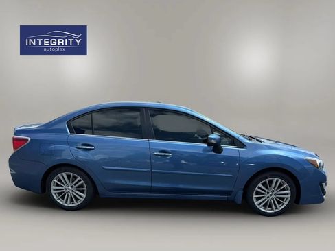 Used 2015 Subaru Impreza 2.0i Limited AWD/4WD image 2