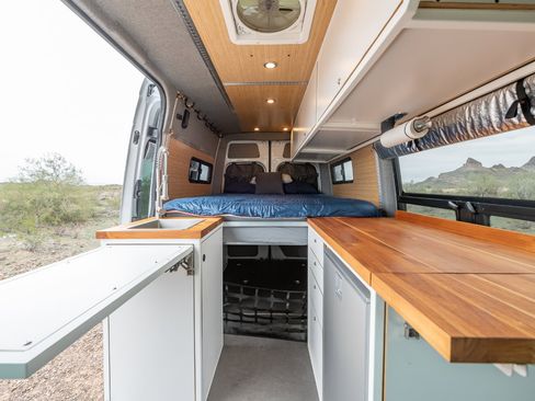 Used 2019 Mercedes-Benz Sprinter 4x4 144 image 7