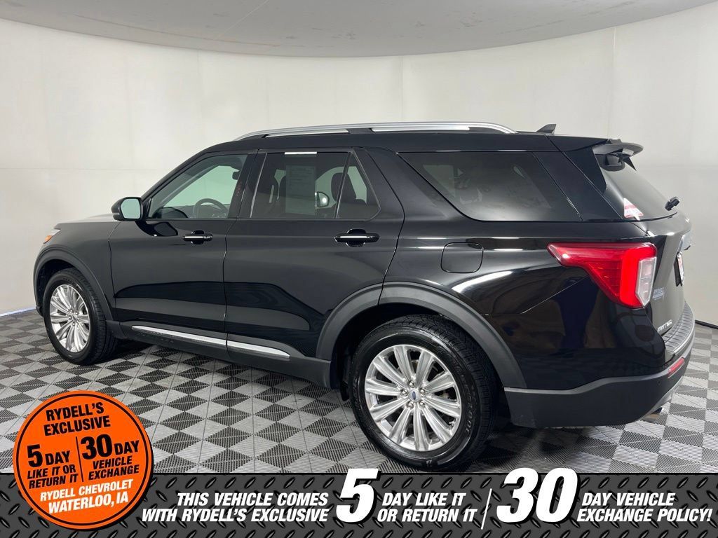Used 2021 Ford Explorer Limited w/ Equipment Group 301A AWD/4WD image 10