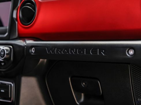 Used 2020 Jeep Wrangler Unlimited Sport S AWD/4WD image 59