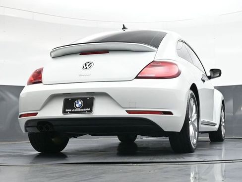 Used 2017 Volkswagen Beetle 1.8T S image 36