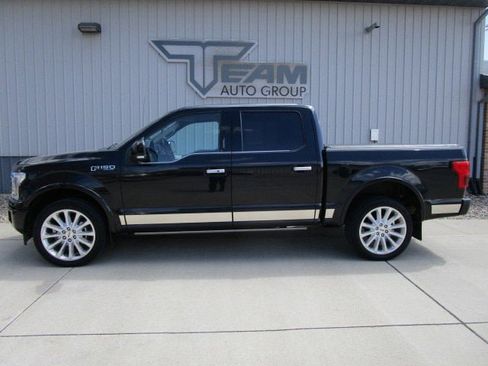 Used 2019 Ford F150 Limited w/ Trailer Tow Package image 4