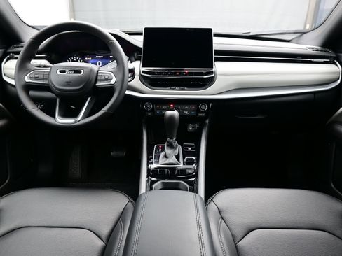 New 2026 Jeep Compass Limited image 9