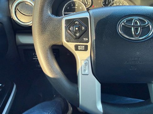 Used 2015 Toyota Tundra SR5 image 30