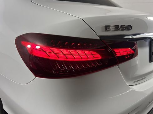 Used 2021 Mercedes-Benz E 350 4MATIC Sedan image 19