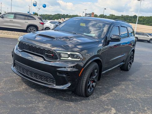 Used 2024 Dodge Durango R/T w/ Tow 'N Go Package AWD/4WD image 3