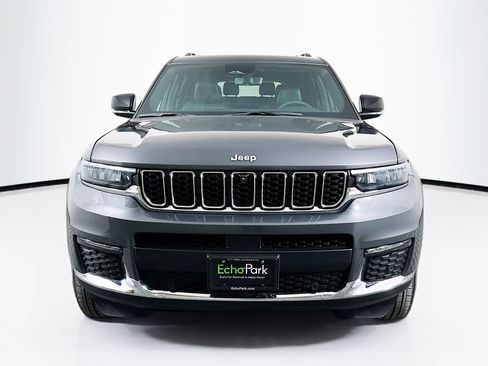 Used 2024 Jeep Grand Cherokee L Limited w/ Luxury Tech Group II image 2