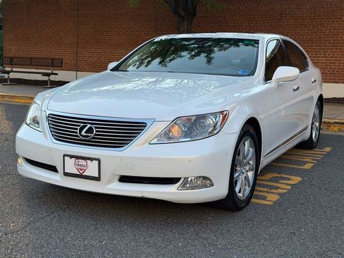 Used 2007 Lexus LS 460 RWD image 3