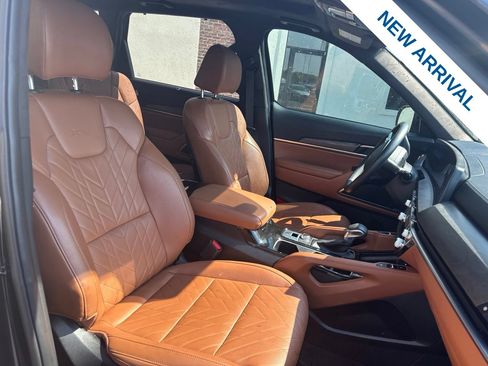 Used 2025 Kia Telluride SX Prestige X-Line AWD/4WD image 9