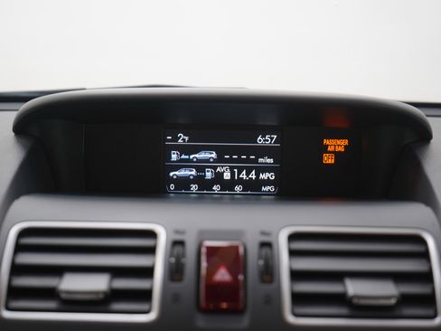 Used 2016 Subaru Forester 2.5i image 17